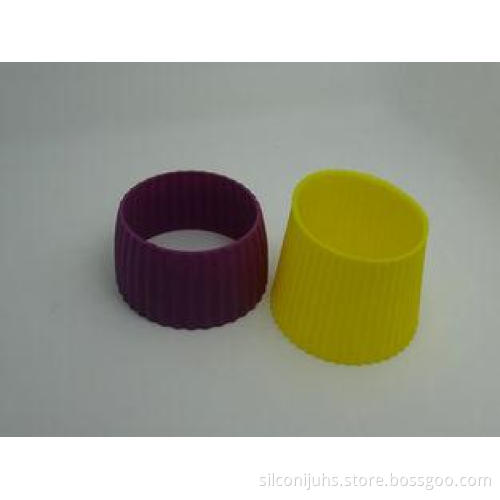 Yellow Eco-Friendly Slip Silicone Dinnerware / Silicone Cup